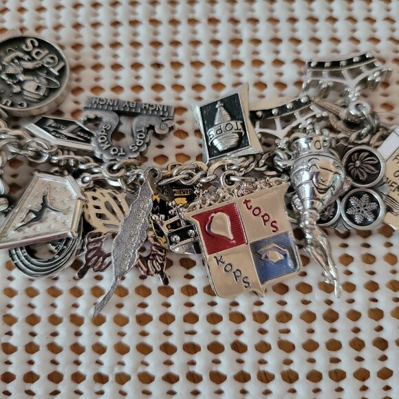 Silver Tone Chunky Cha Cha Statement Enamel Dangle Charm Bracelet - Picture 5 of 14